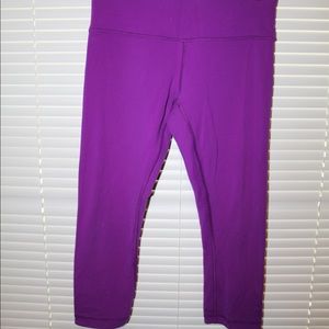 REVERSIBLE PURPLE/BLACK LULU LEGGINGS
